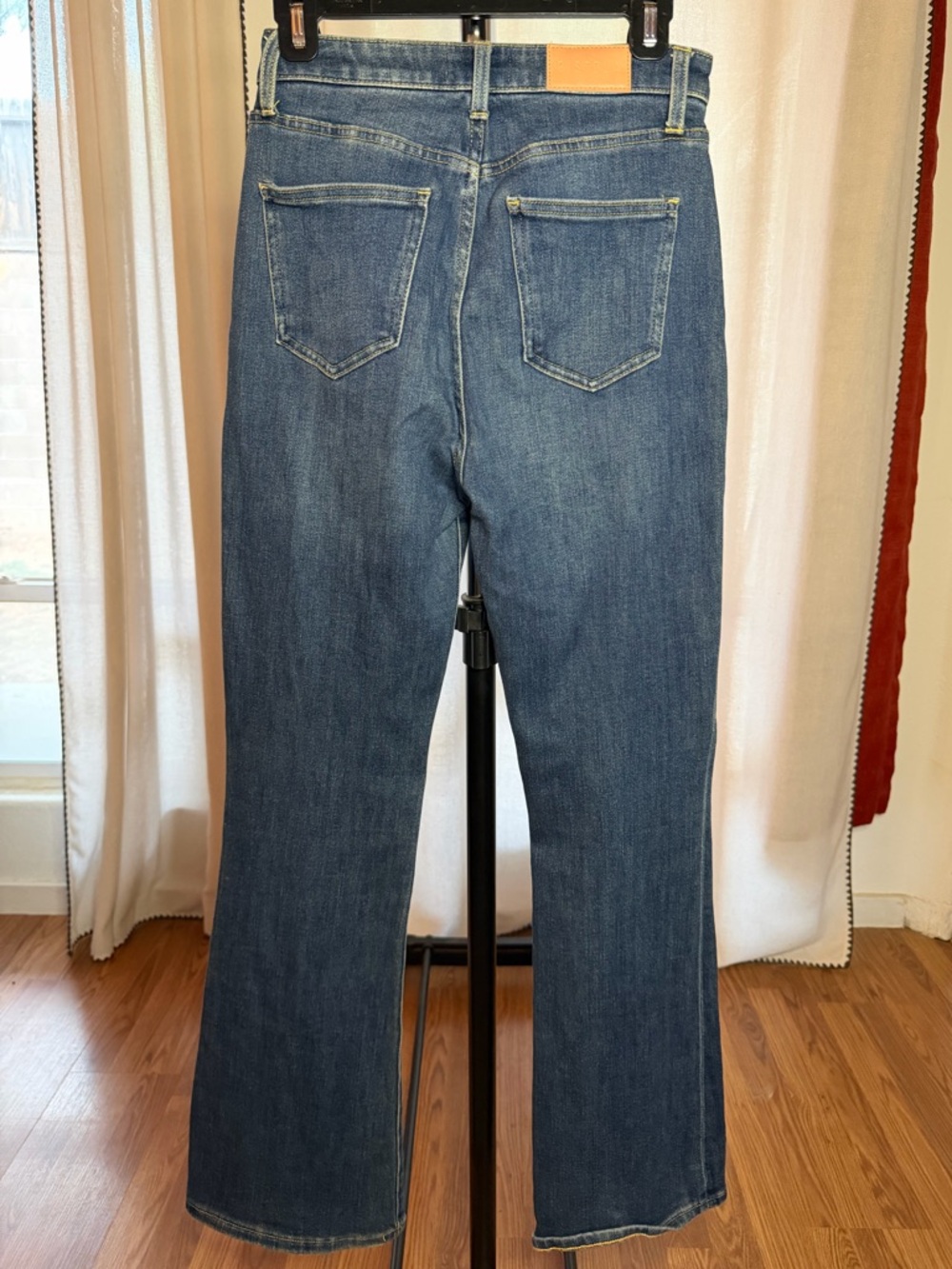 pistola High-Rise Straight-Leg Jeans in Medium Blue Wash